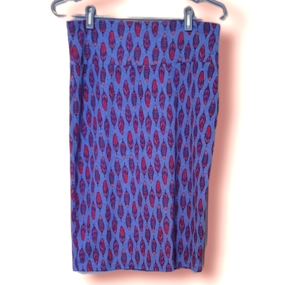 LuLaRoe Dresses & Skirts - 5/$25 Lularoe Cassie skirt